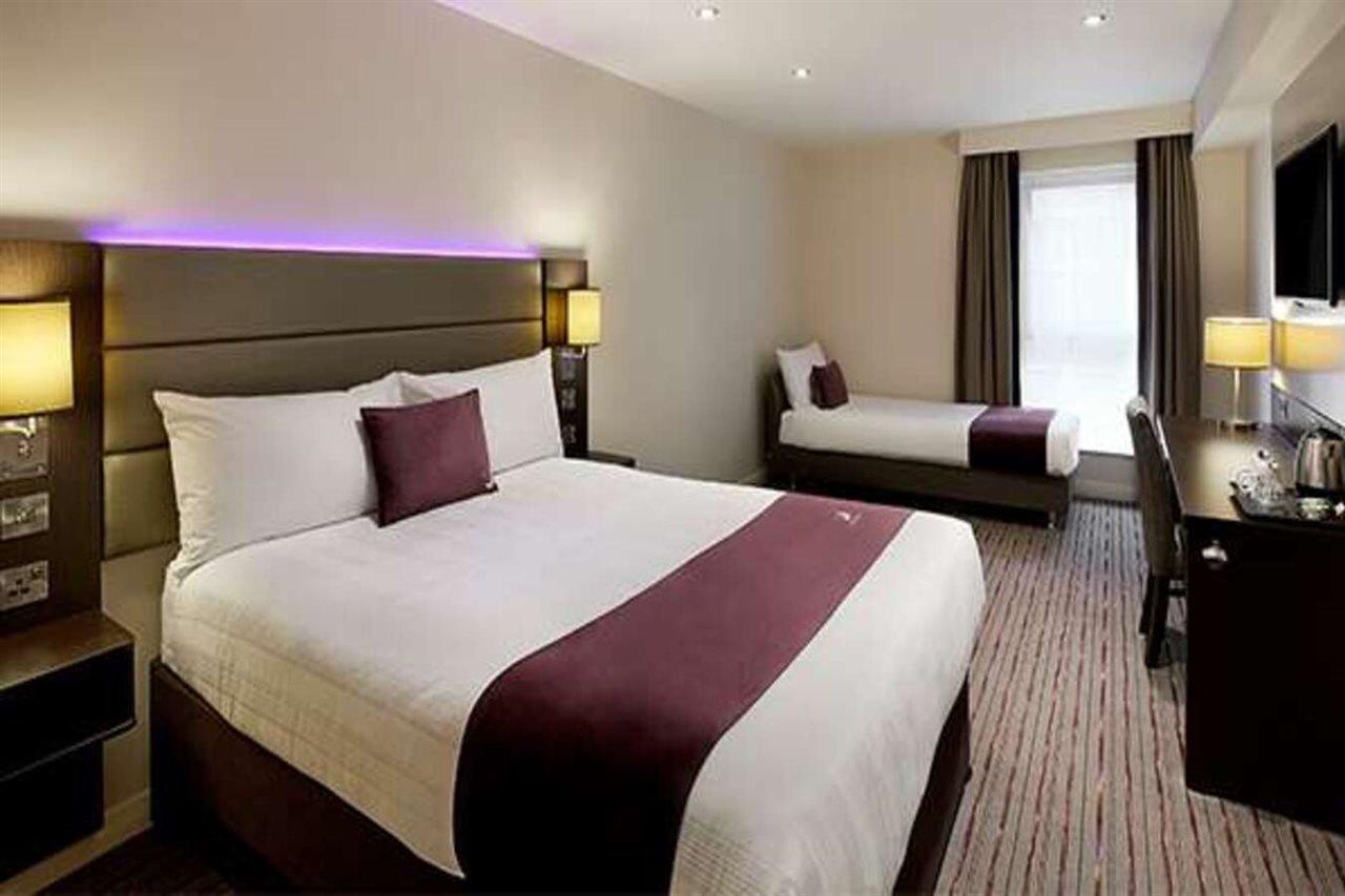 Premier Inn Premier Inn Saffron Walden Bagian luar foto